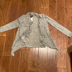 Bobeau- grey cheetah sweater - SP